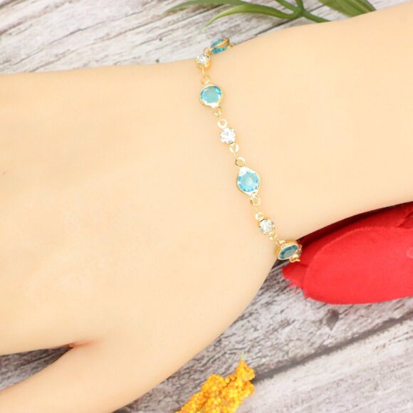 "Trendy Bracelet for Girls & Women – Cute, Adjustable & Gift-Ready | MLCRC1251 - Picture 3 of 10